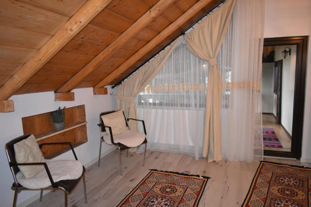 Villa Clematis House Voronet Esterno foto